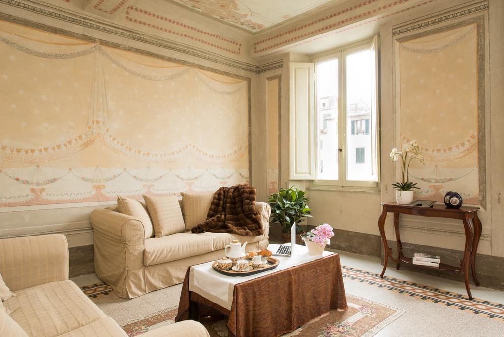 Palazzo Piazza Mazzini Hotel Pescia Cameră foto